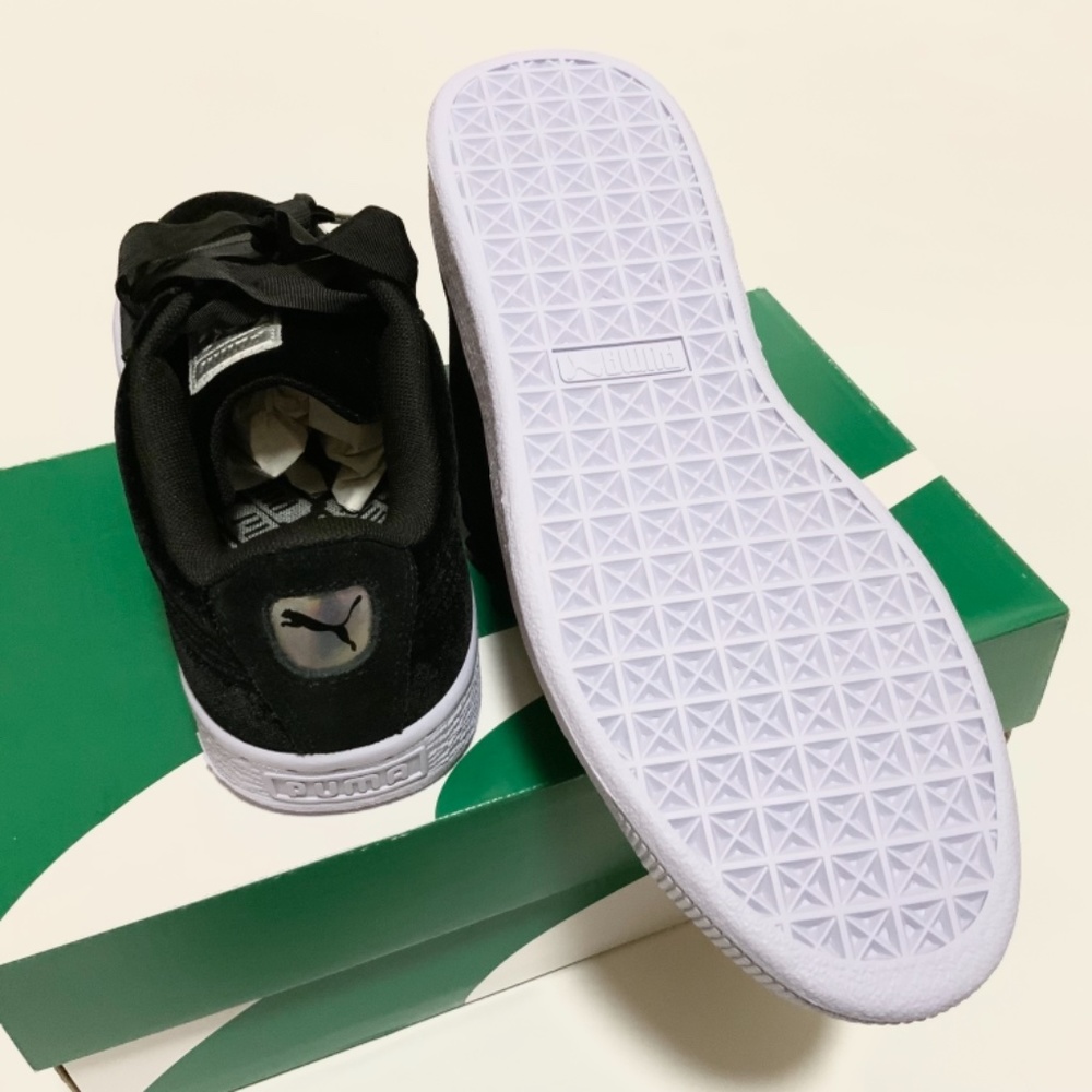Puma Velour Basket Classic Black White Blue Fashion Sneaker Loafers Casual Shoes - Picture 4 of 5